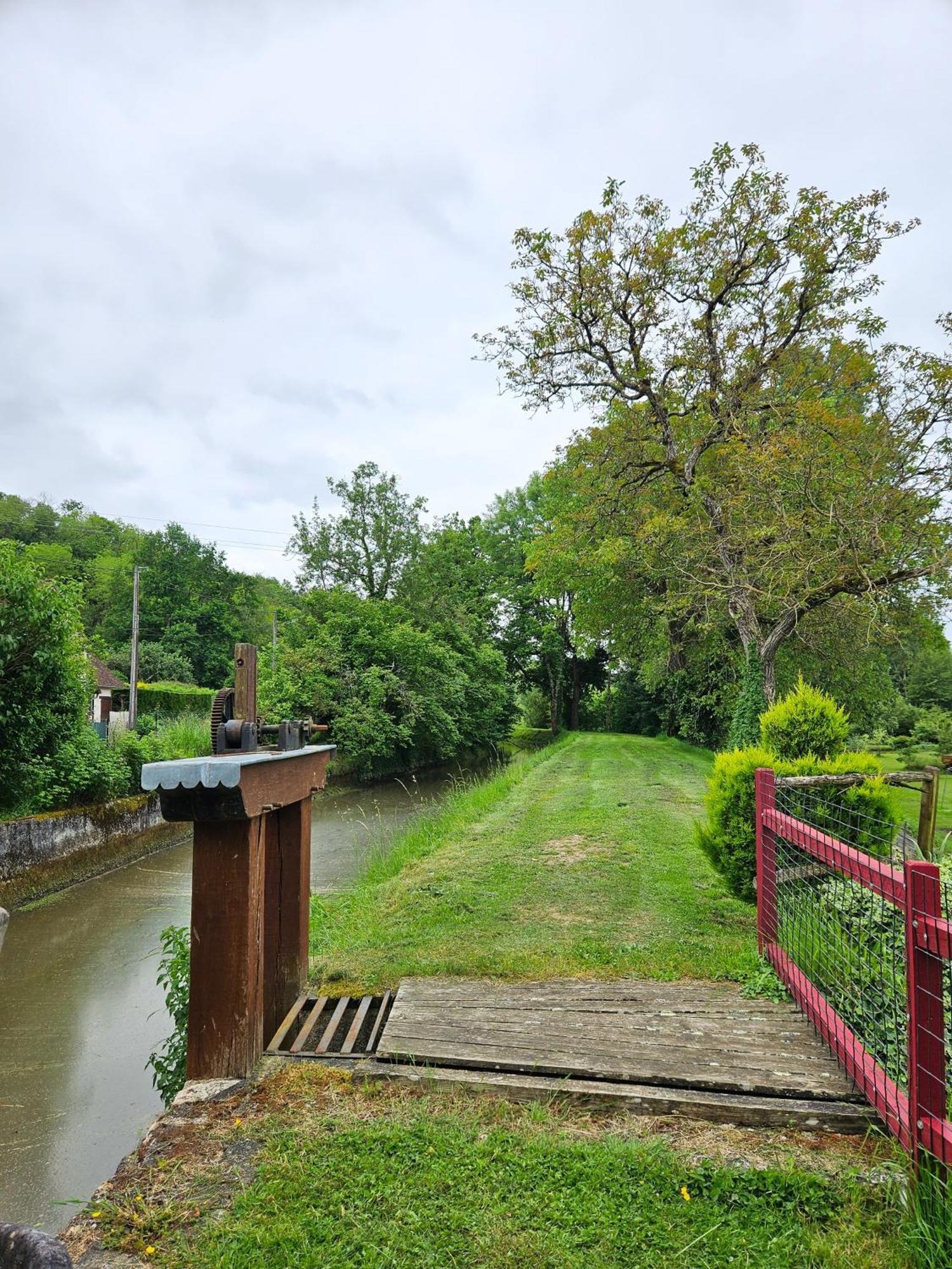 Moulin De Galerne, Le Gite Du Boulanger Seigy Εξωτερικό φωτογραφία
